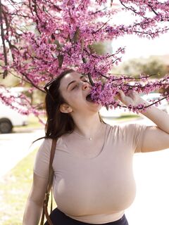 Milly Marks - The Size of Texas (Zishy)