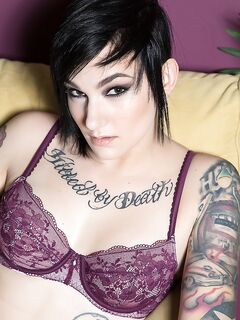 Nikki Hearts - Cherry Pimps