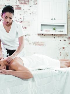 Alex Coal, Sophia West - All Girl Massage