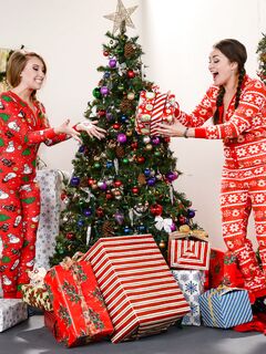 Allie Haze & Harley Jade - Big Wet Butts