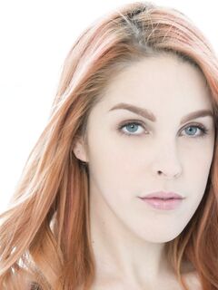 Amarna Miller - Vixen