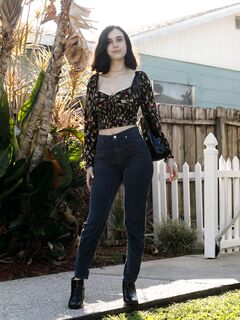 Giulia Wylde - Double Pain (Zishy)