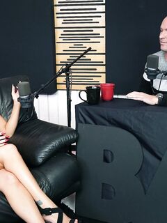 Richelle Ryan - Bang!