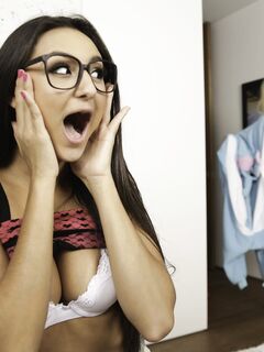 Anny Aurora, Eliza Ibarra - Share My BF